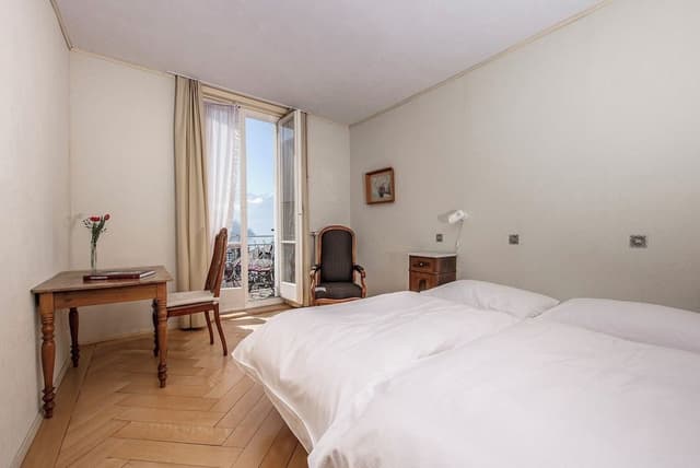 Basic Room, Balcony
