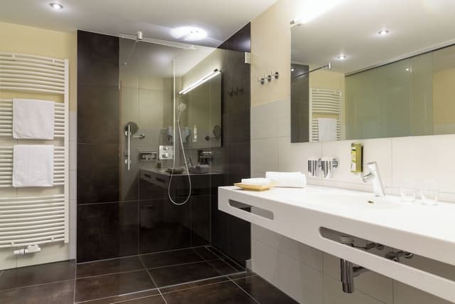 Junior Studio Suite