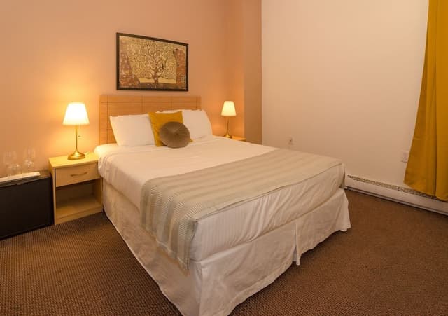 Classic Double Room