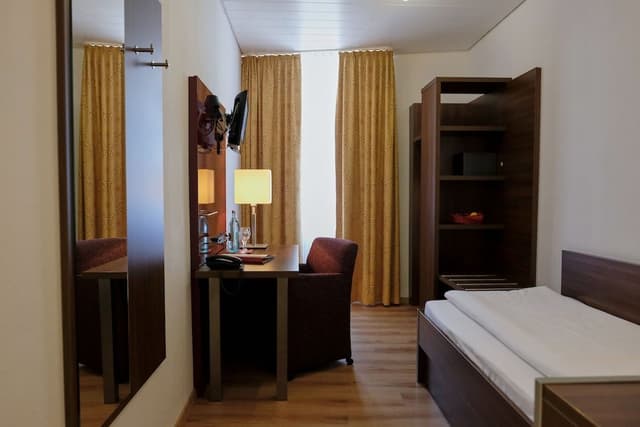 Comfort Single Room