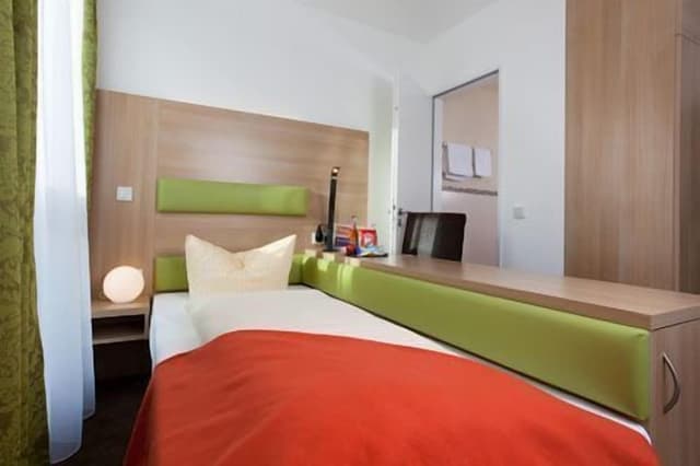 Single Room