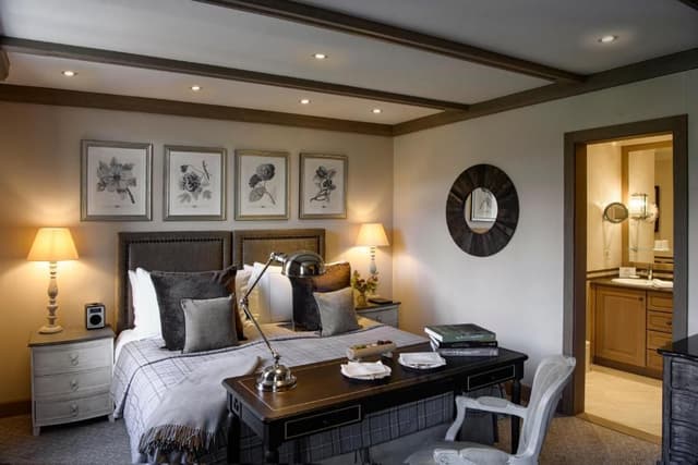 Classic Room
