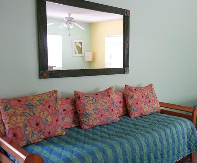 Deluxe Studio Suite, 1 Queen Bed with Sofa bed, Kitchen