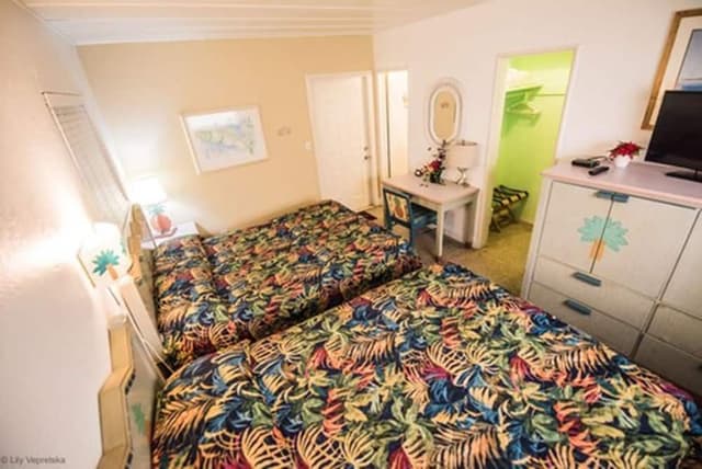 Deluxe Double Room, 2 Queen Beds, Bathtub