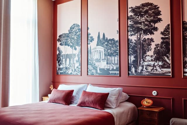 Double Room Privilege