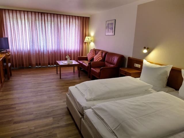 Family Double Room, 2 Twin Beds