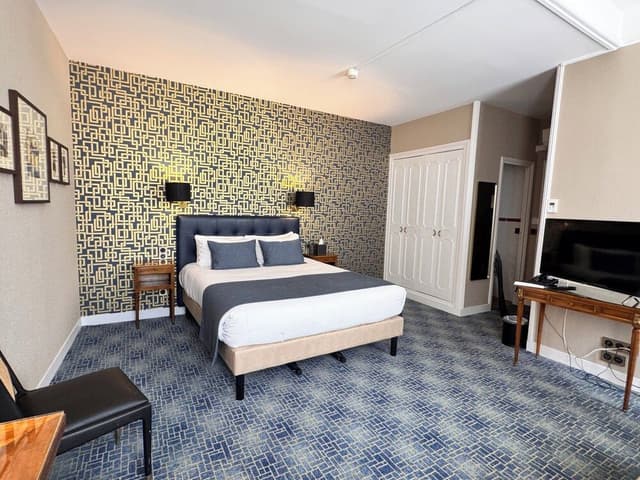 Room (Prestige)