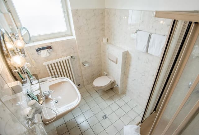 Basic Double Room