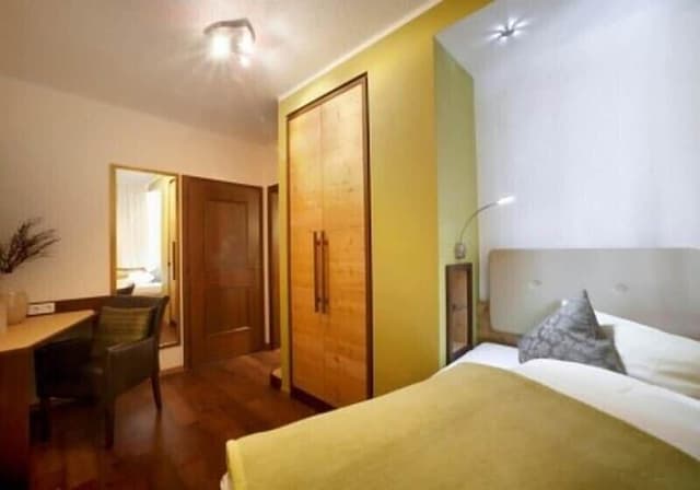 Comfort Single Room