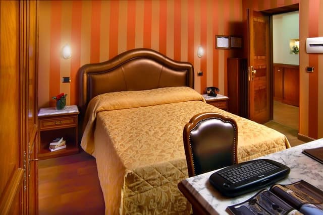 Double Room Single Use