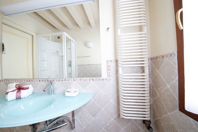 Comfort Single Room