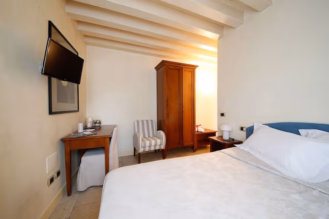 Comfort Single Room