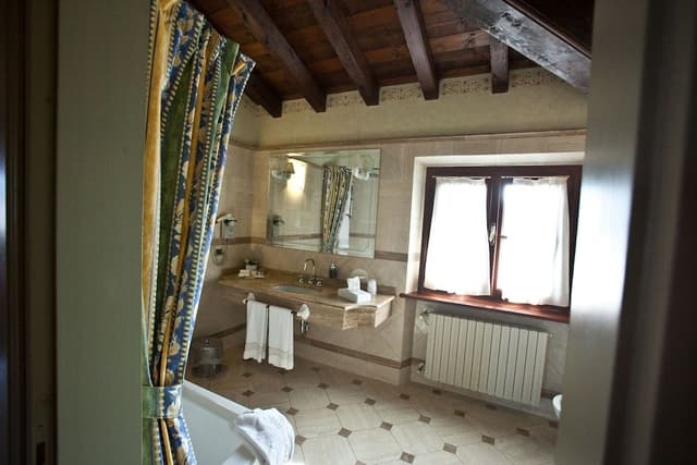 Premium Duplex, Lake View