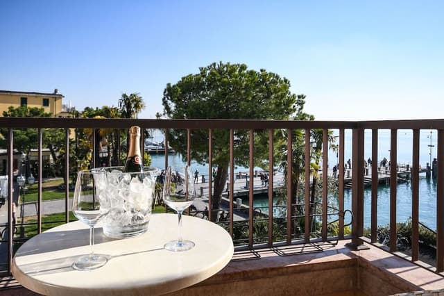 Junior Suite, Balcony, Partial Lake View