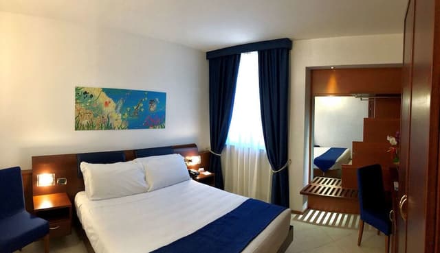 Superior Room, 1 Queen Bed, Non Smoking, Sea View