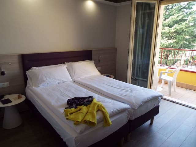 Twin Room, Pool View