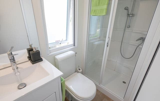 Mobile Home, 2 Bedrooms