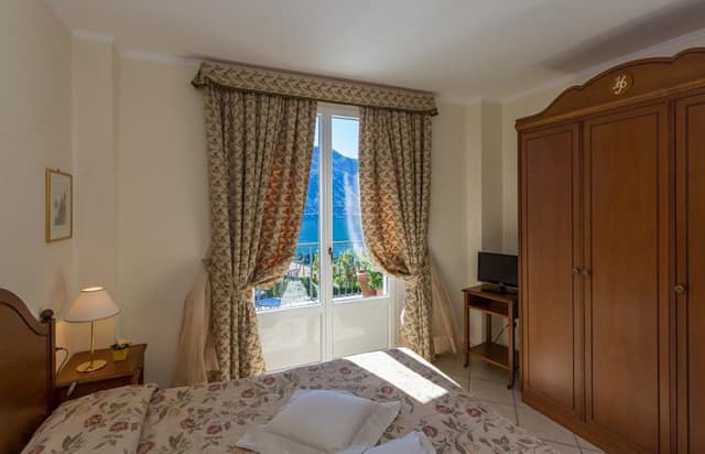 Double Room, Lake View