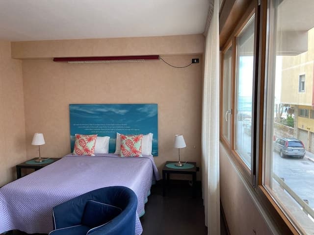 Standard Quadruple Room, Private Bathroom