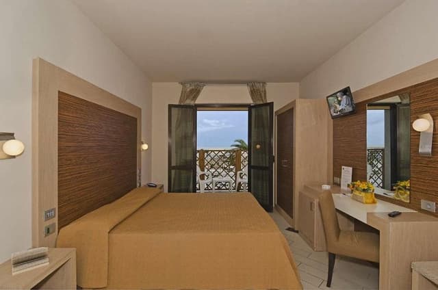 Double Room, Sea View