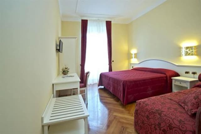 Triple Room, Lake View