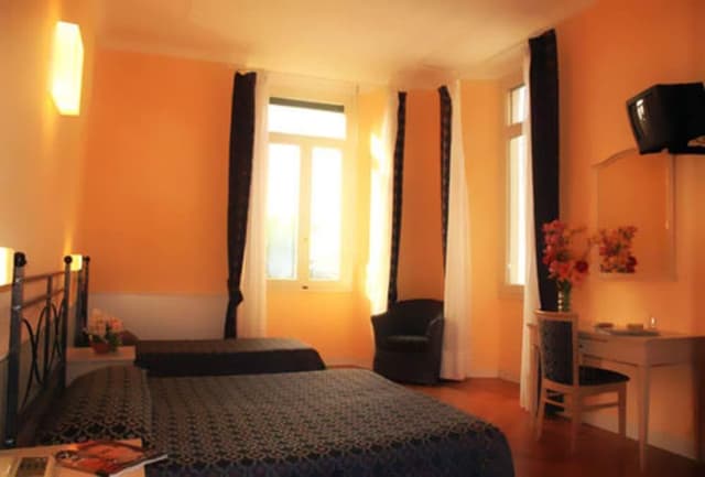 Triple Room, Lake View