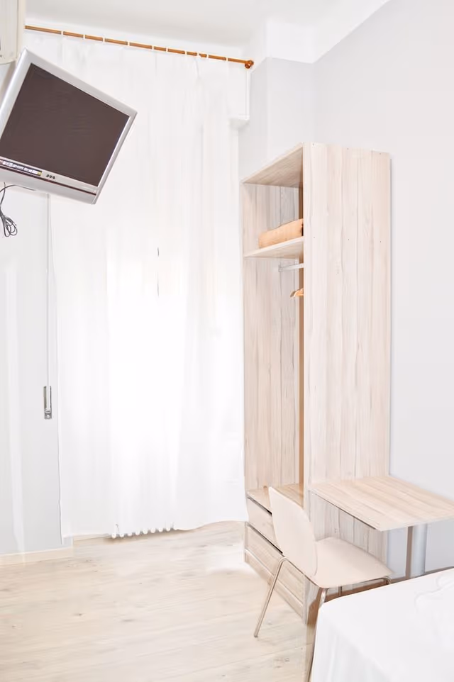 Single Room