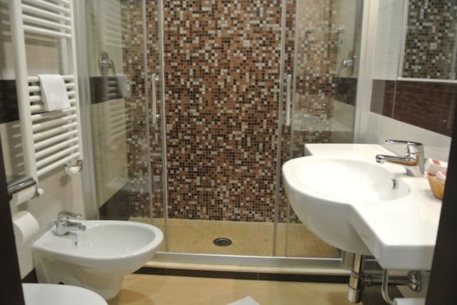 Standard Room, 1 Double or 2 Twin Beds