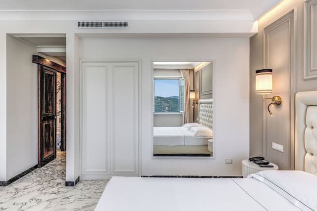 Superior Room, 1 Bedroom, Lake View, Lakeside