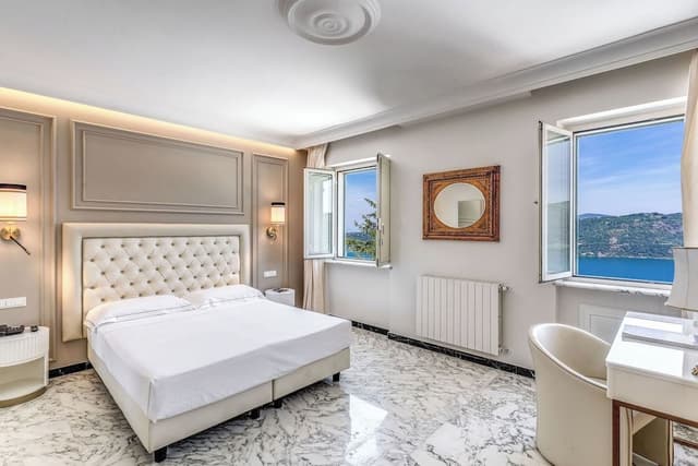 Superior Room, 1 Bedroom, Lake View, Lakeside