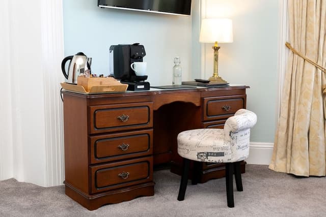 Superior Double or Twin Room, Ensuite, Sea View