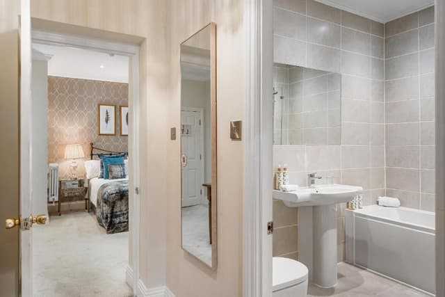 Executive Suite