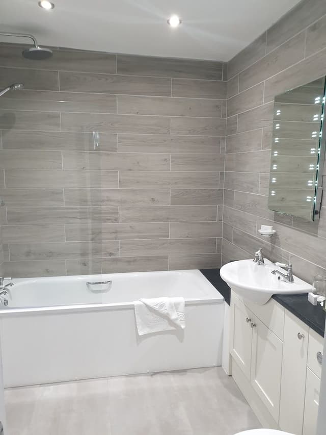 Standard Double Room, 1 Queen Bed