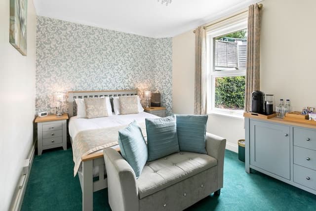 Double Room, Ensuite (WhirlPool Bath/Shower)