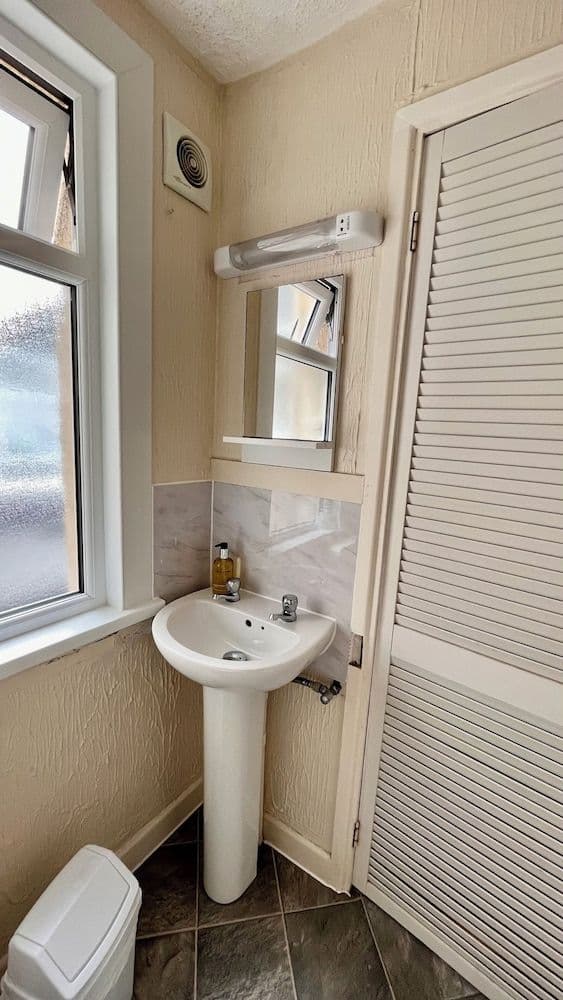 Single Room, Ensuite (Large Single)