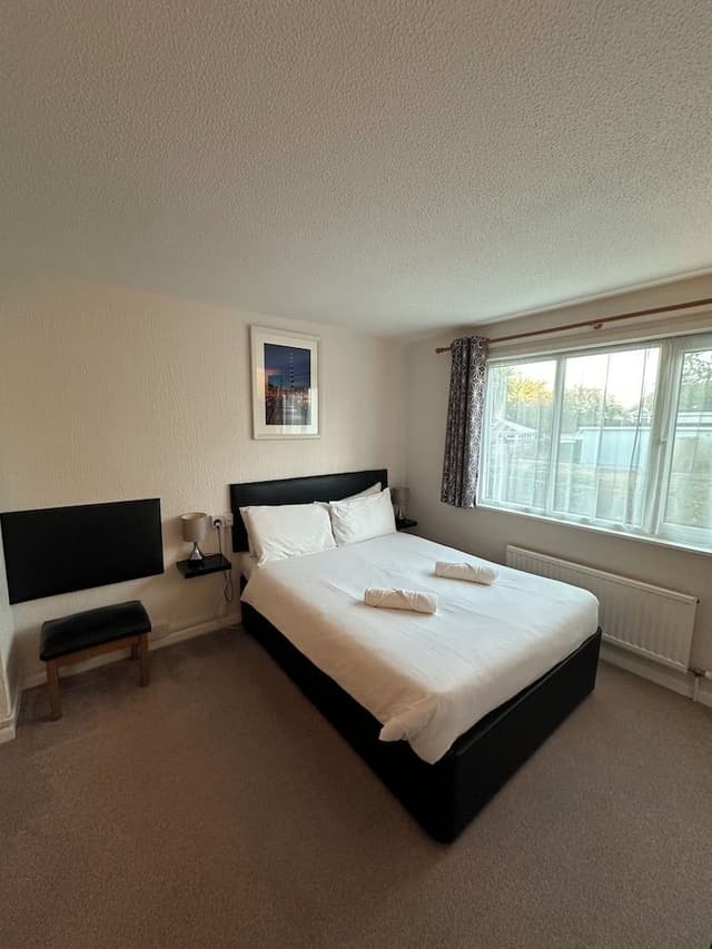Upper Floor Family Room