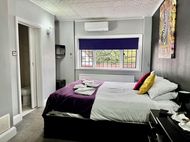 Standard Double Room, Ensuite