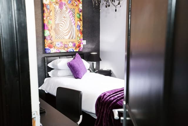 Single Room, Ensuite