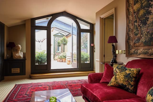 Suite, 1 King Bed