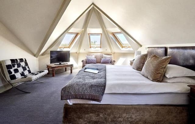 Executive King Room