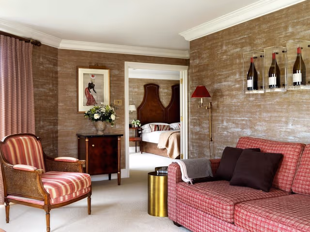 Luxury Suite