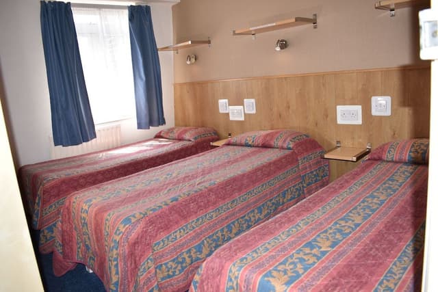 Triple Room, Shared Bathroom