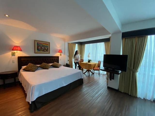 Suite