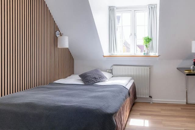 Classic Room, 1 King Bed