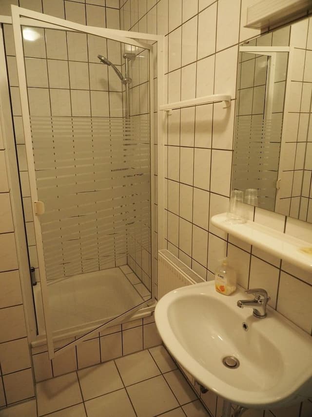 Basic Single Room