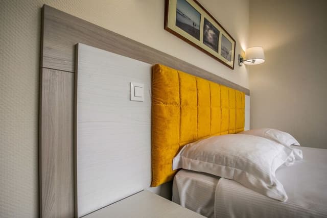 Double Room, Mountain View