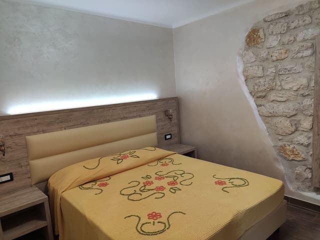 Depandance with double bed or 2 single beds