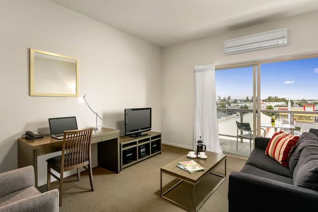 One Bedroom Apartment