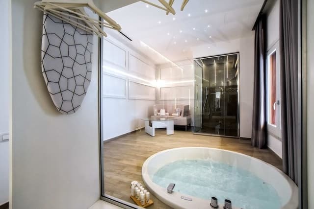 Luxury Room
