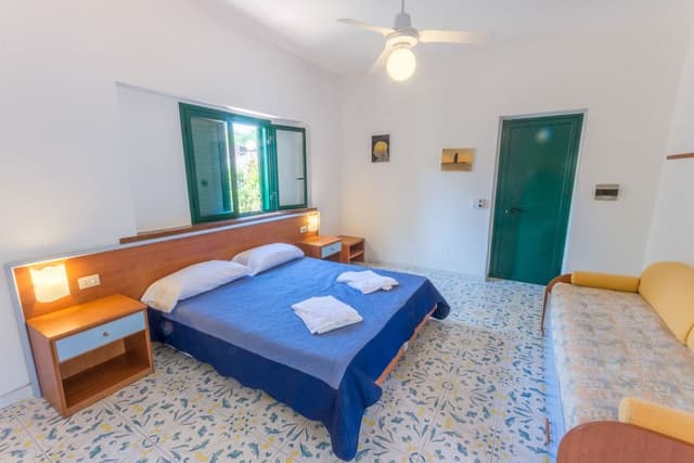 One Bedroom Apartment
